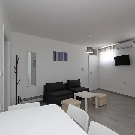 House Lavanda - Kricin, Underground Level Baska (Krk)