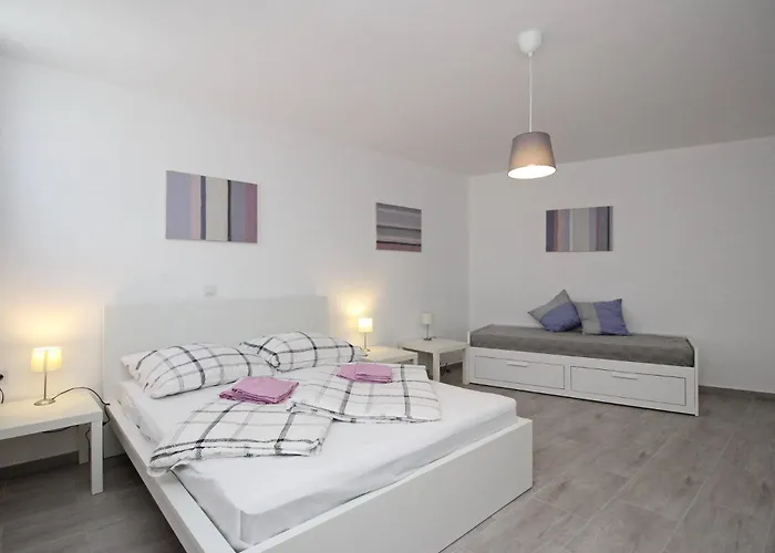 House Lavanda - Kricin, Underground Level Apartamento *